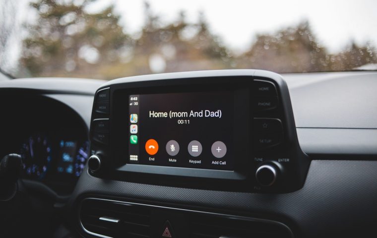 How to Set Up Wireless CarPlay and Android Auto the Right Way