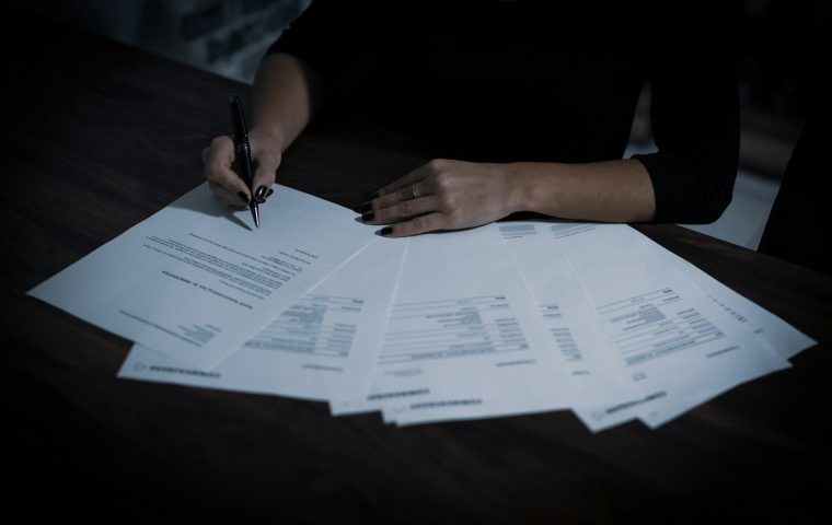 7 Financing Traps That Quietly Add Thousands to Your Car Loan