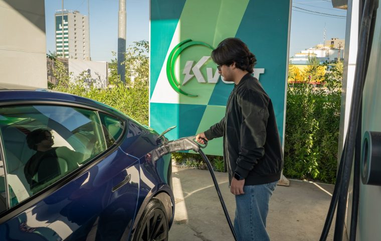 5 Myths About Electric Cars That Just Won't Die